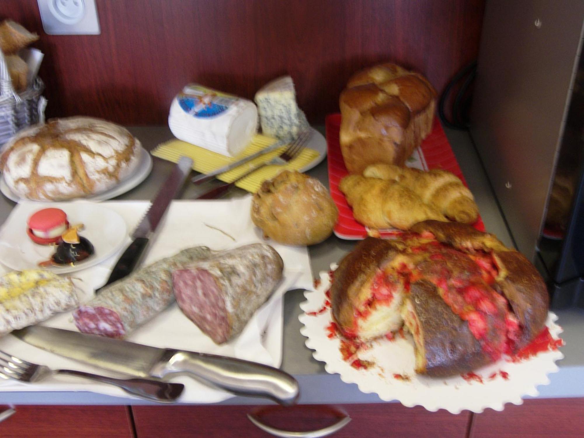 Hostellerie Del Matin Calme Montverdun Екстериор снимка