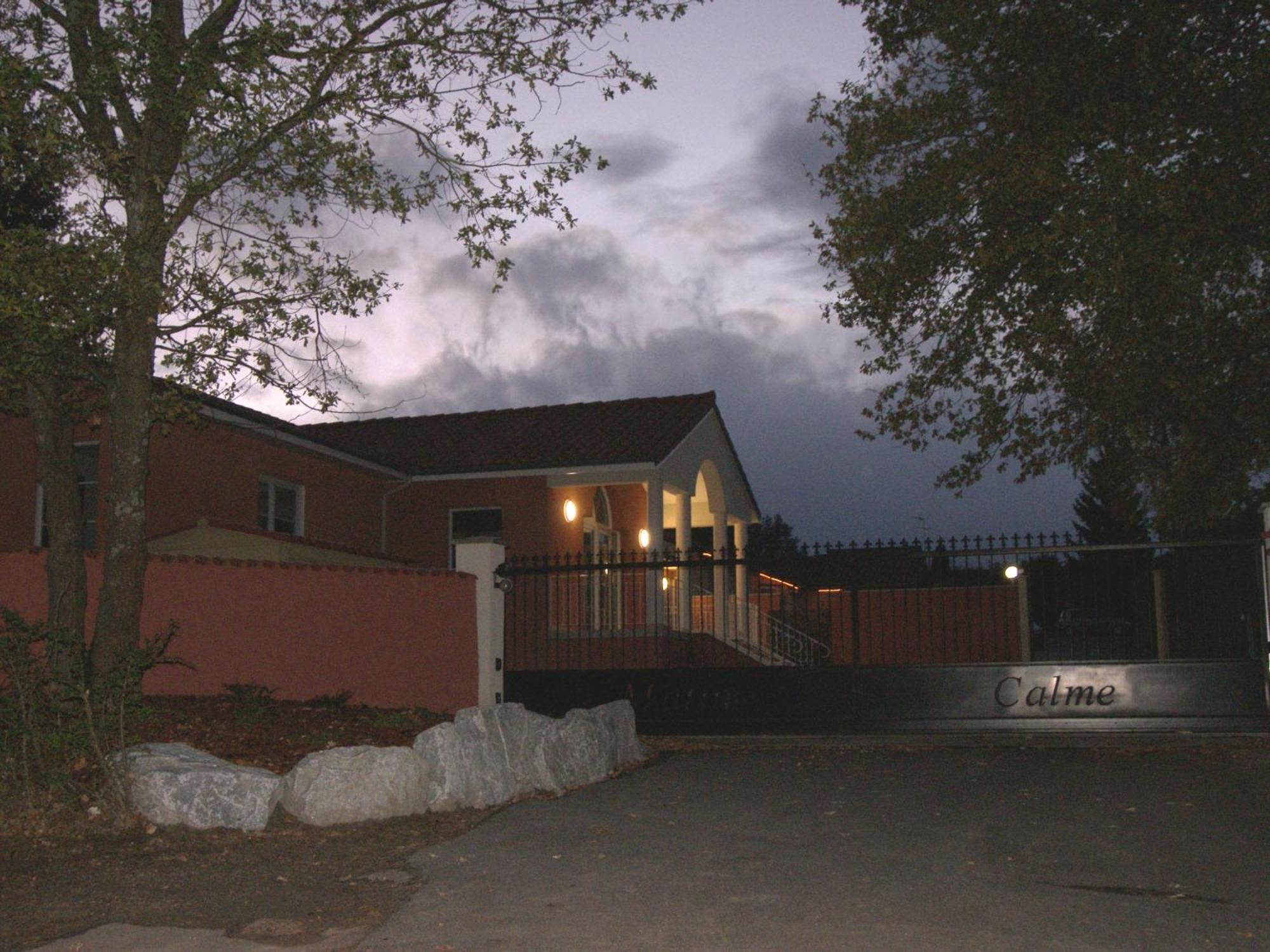 Hostellerie Del Matin Calme Montverdun Екстериор снимка